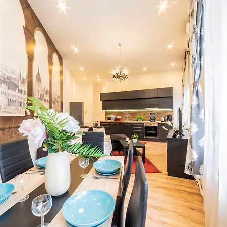 Real Anker Apartmán *